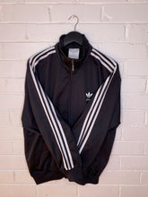 Load image into Gallery viewer, classic vintage adidas jumper
